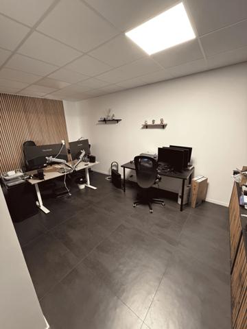 Bureau de 70 m2 à louer à Cergy Préfecture
