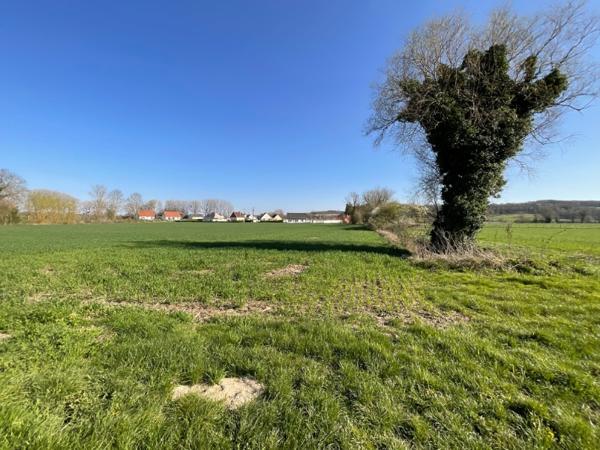 Terrain à bâtir 750 m²