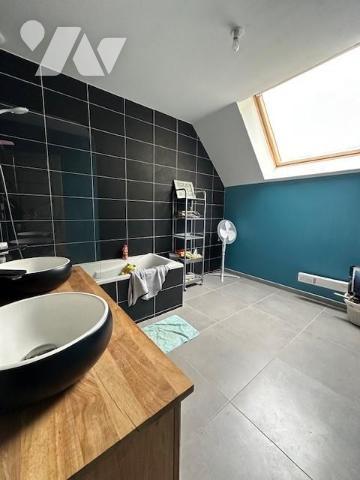 Maison contemporaine à Verrière-en-Anjou (Commune de Pellouilles-les-Vignes) – À 15 min d’Angers