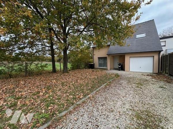 Maison contemporaine à Verrière-en-Anjou (Commune de Pellouilles-les-Vignes) – À 15 min d’Angers
