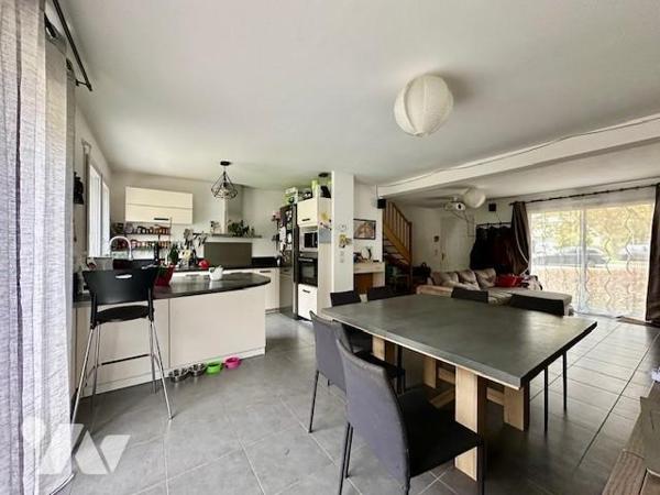 Maison contemporaine à Verrière-en-Anjou (Commune de Pellouilles-les-Vignes) – À 15 min d’Angers