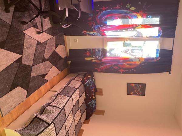 Maison 4 pces, buanderie, atelier, spa