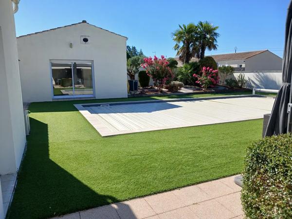 Maison ultra-performante et économe de 205m2 avec piscine