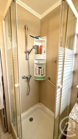 Appartement F3 à vendre  3 pièces - 69 m2 VILLEURBANNE - 69