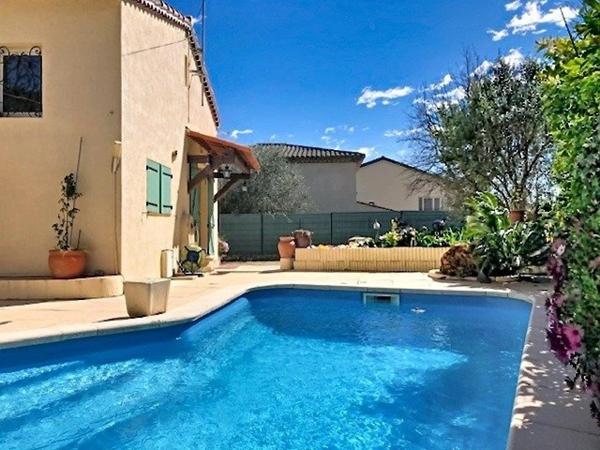 maison en cœur de ville et au calme