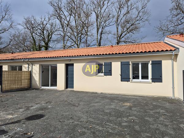 Location maison Hourtin : 965 € - AJP Hourtin Immobilier