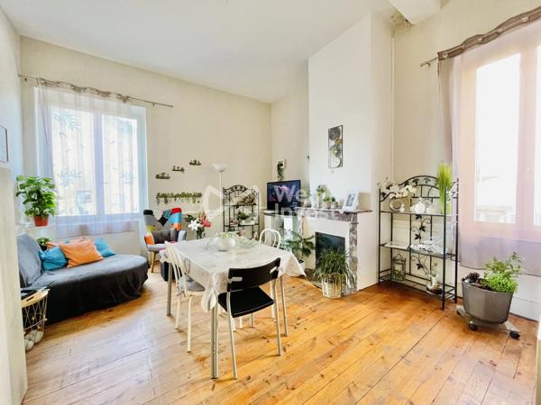 Immeuble avec huit logements.