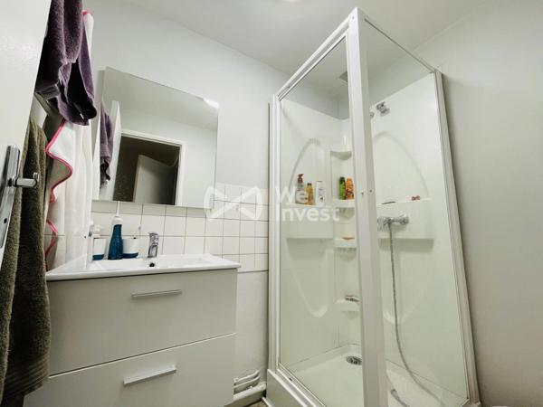 Immeuble avec huit logements.