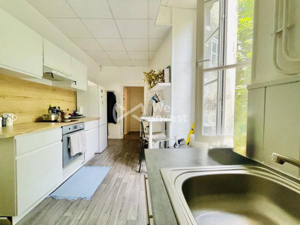 Immeuble avec huit logements.