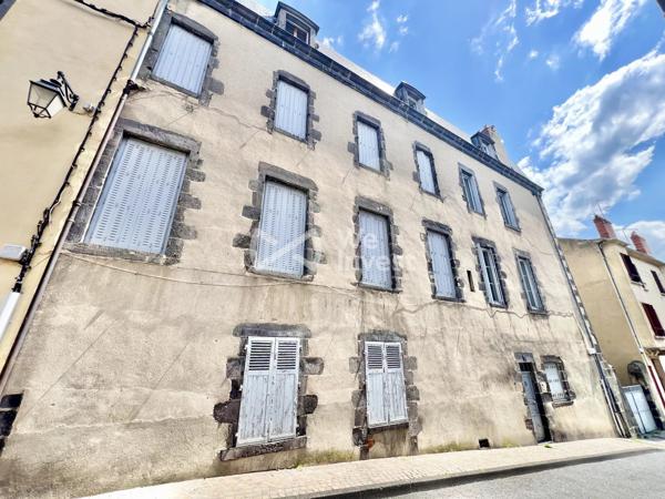Immeuble avec huit logements.