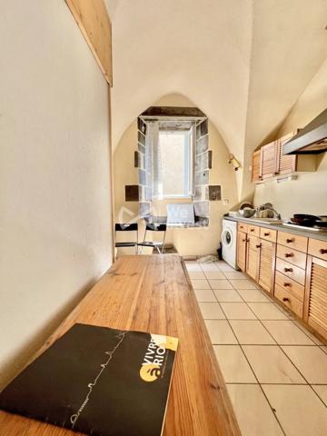 Immeuble avec huit logements.
