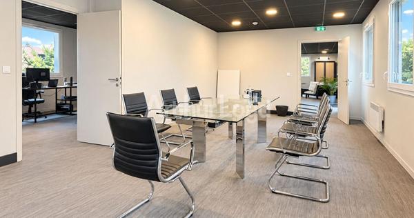 Bureaux à louer ou vendre Marcq-en-Baroeul terrasses privatives et parking