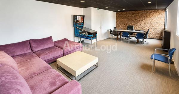 Bureaux à louer ou vendre Marcq-en-Baroeul terrasses privatives et parking