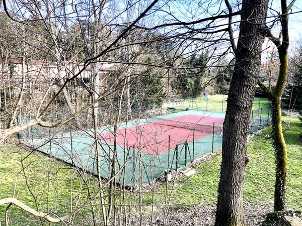 Investisseur, Appartement calme et spacieux de 53 m2, proche du centre d'Ecully