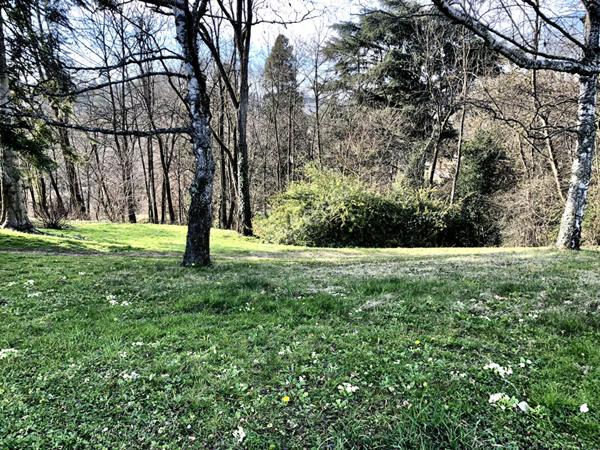 Investisseur, Appartement calme et spacieux de 53 m2, proche du centre d'Ecully