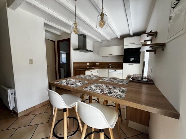Maison à louer 790 € CC PRIMELIN 4 p 69 m² DPE E
