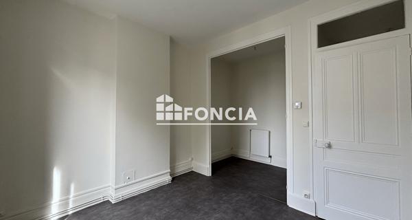 Location Studio 36.38 m² - Bron 69500