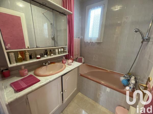 Maison 6 pièces de 122 m² à Fréjus (83600)