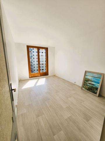 Appartement Fresnes 5 pièce(s) 104.23 m2