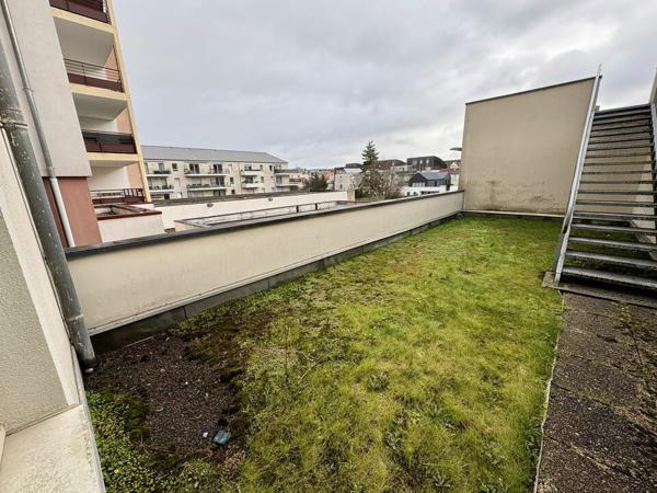DIJON - QUARTIER REPUBLIQUE - BUREAUX A VENDRE