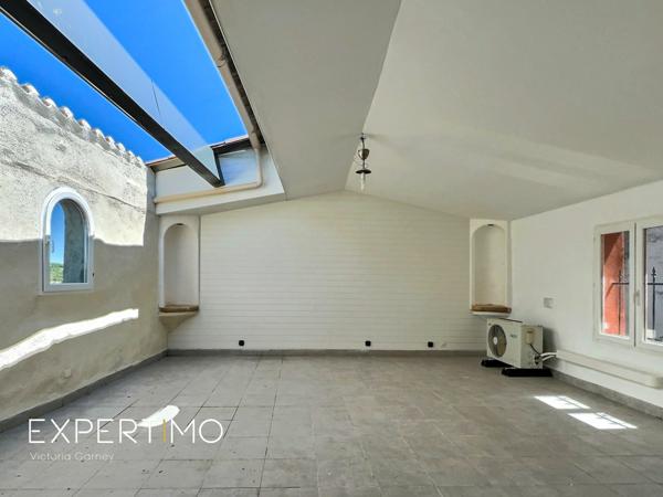 La Verdière (83560) Maison de village unique - habitation ou chambre d’hôte