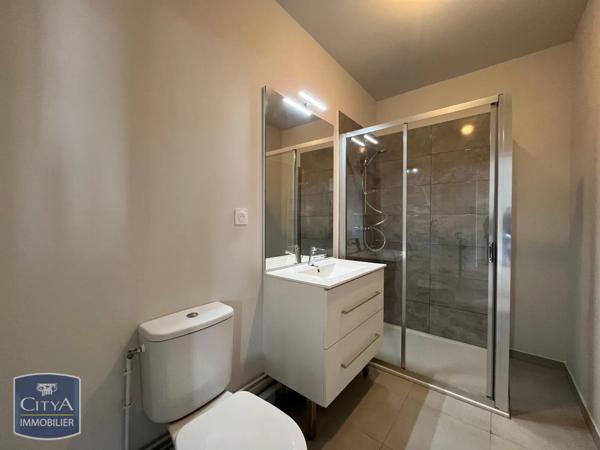 Appartement à louer 2 pièces 51.24m² Chartres (28000)