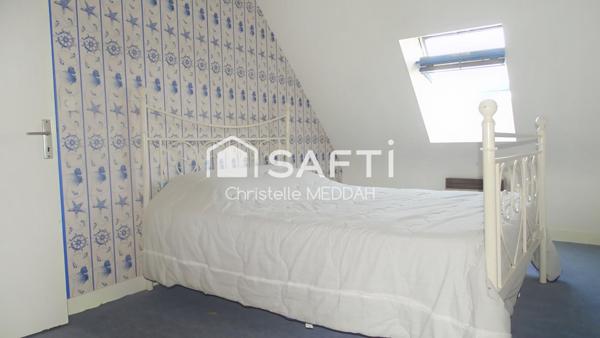 Maison spacieuse: 160m², 4 chambres, 1 bureau