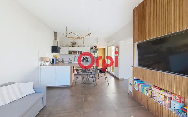 Maison à vendre    3 pièces •  Lunel-Viel