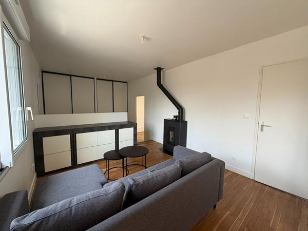SECTEUR LES JUSTICES - MAISON T4 RENOVEE ET MEUBLEE - DISPONIBLE DE SUITE