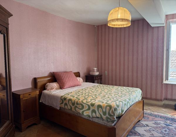 Grande maison de ville avec cours + possibilité de 2 logements ! Castelnaudary
