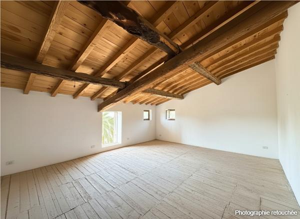 Grande maison de ville avec cours + possibilité de 2 logements ! Castelnaudary