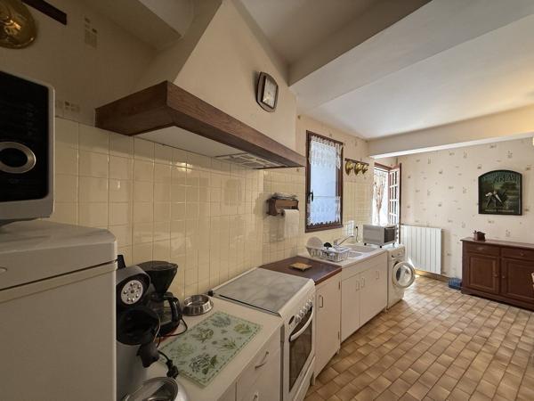 Grande maison de ville avec cours + possibilité de 2 logements ! Castelnaudary
