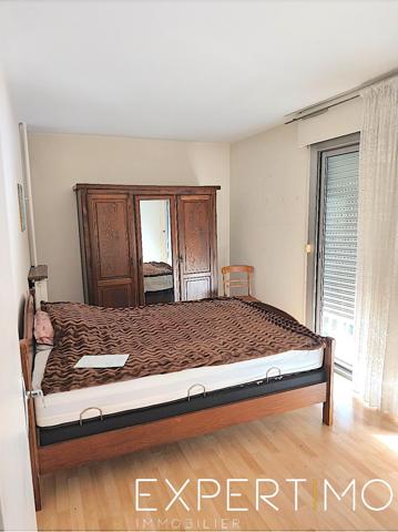 Vallauris (06220) Vallauris, 2 pièces avec parking cave, résidence piscine