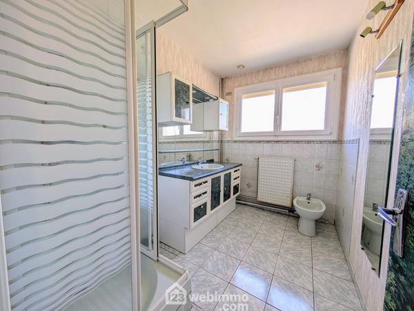 Maison 99 m² à Corné 49630