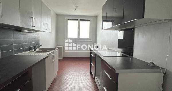 Location Appartement 5 pièces 108.35 m² - Orléans 45000