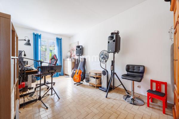 Allauch/Logis Neuf - Maison Traditionnelle - 4P - 95M2 Jardin 1200m2