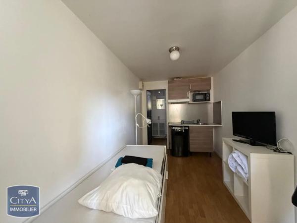 Appartement à louer 1 pièce 14.35m² Vichy (03200)