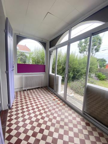 Charmante arcachonnaise + studio en bordure de piste cylclable.