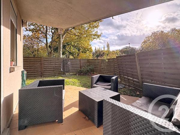 Appartement F3 à vendre  3 pièces - 60,90 m2 SAVIGNY LE TEMPLE - 77