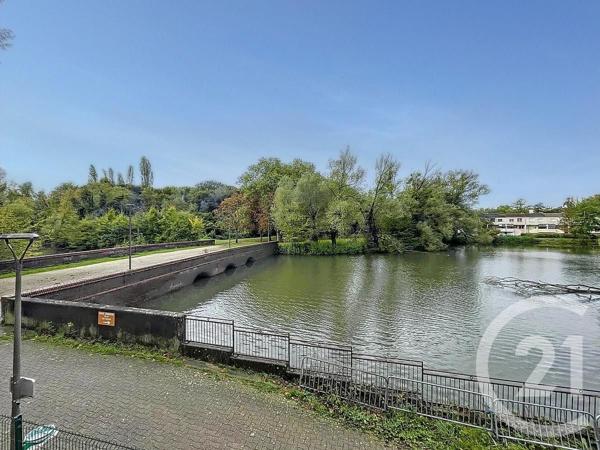 Appartement F3 à vendre  3 pièces - 60,90 m2 SAVIGNY LE TEMPLE - 77