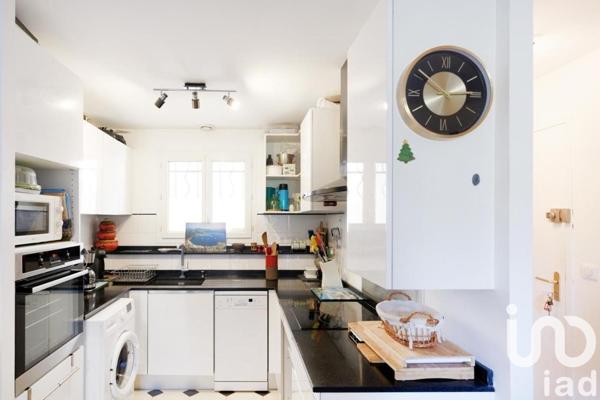 Appartement 3 pièces de 57 m² à Urrugne (64122)