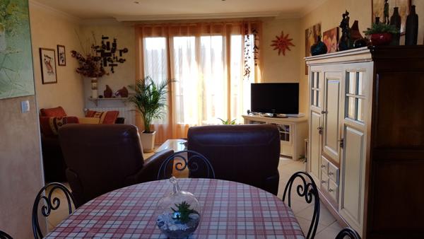 Charmante maison mitoyenne