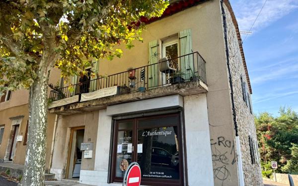 Immeuble à vendre    2 pièces •  Joyeuse