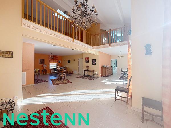 À vendre : Appartement spacieux de 6 pièces à Saint-Étienne !