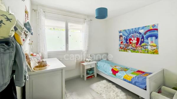 Dpt Gironde (33), à vendre BEGLES (33), appartement T3 de 62m² environ avec Parking