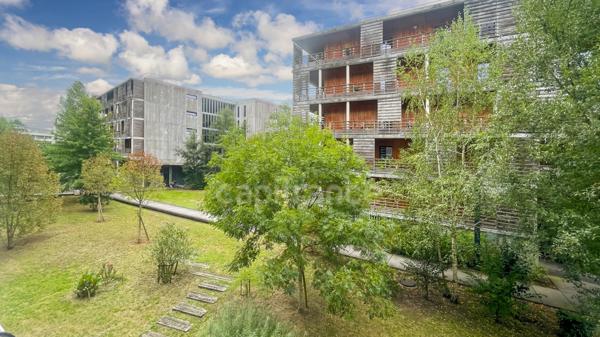 Dpt Gironde (33), à vendre BEGLES (33), appartement T3 de 62m² environ avec Parking