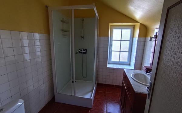 Maison à vendre    4 pièces • 102 m2 Guimiliau