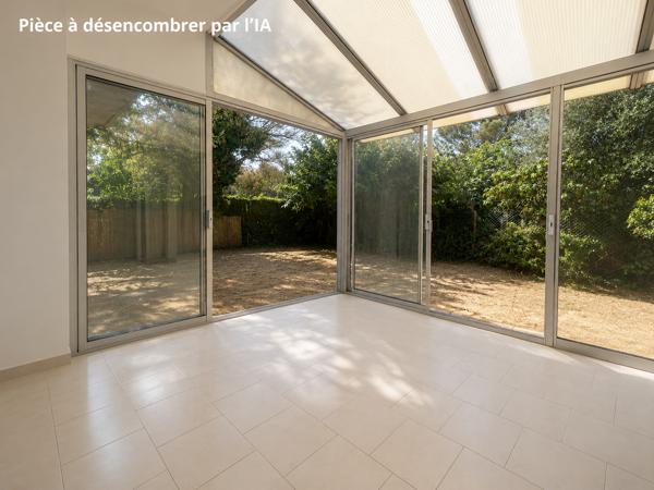 Maison
         9 pièces
        - 250 m² 385 000 € *