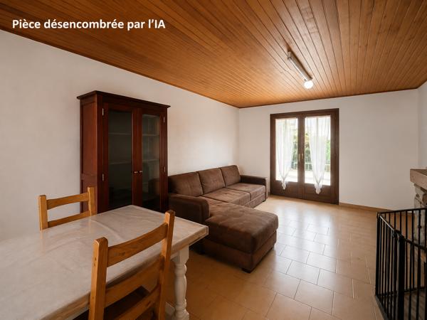 Maison
         9 pièces
        - 250 m² 385 000 € *
