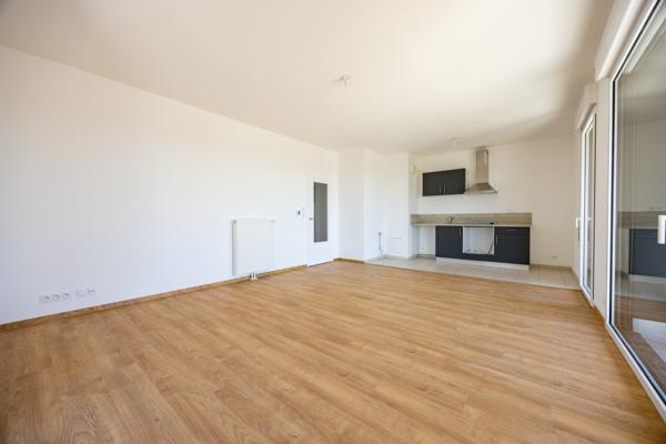Appartement T4 avec terrasse